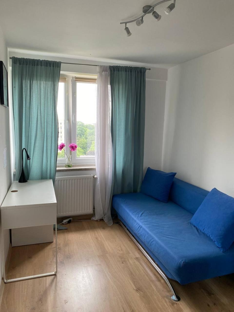 Sm Pokoj Przy Rondzie Daszynskiego Varşovia Exterior foto